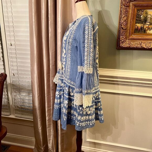 $498 EUC Tory Burch Gabriella Blue White Embroidered Dress Size 2 Perfect - Picture 9 of 10
